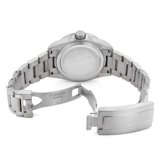 チューダー ペラゴス 25407N メンズ 中古