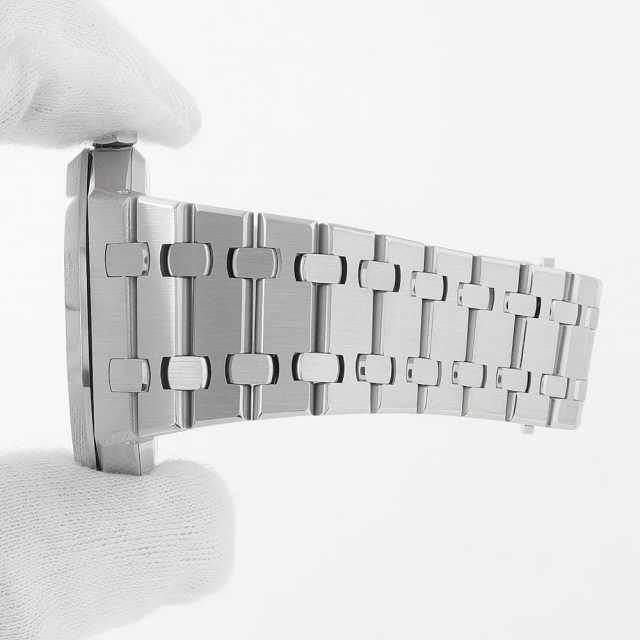 オーデマピゲ ロイヤルオーク 15300ST.OO.1220ST.01 メンズ 中古