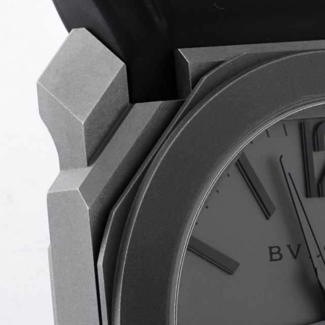 ブルガリ オクト BGO41C14TVD メンズ 中古