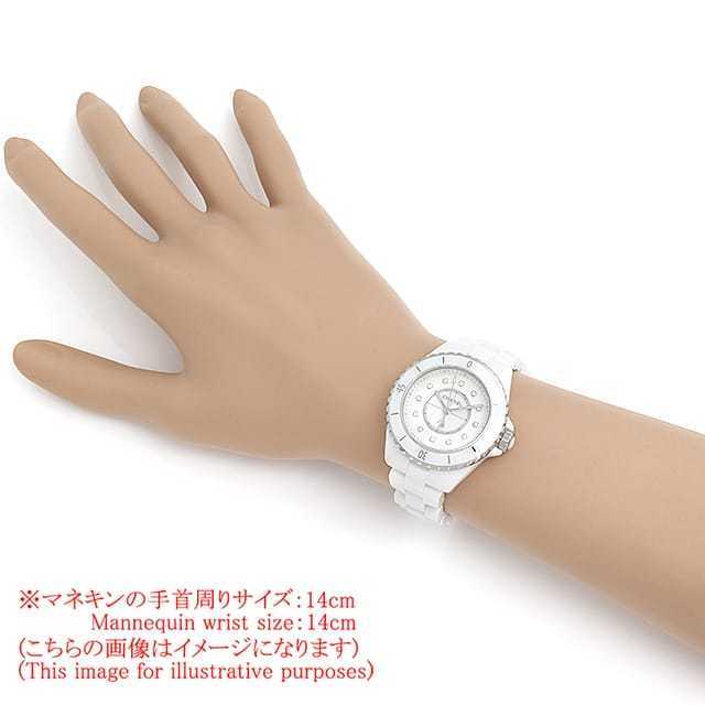 H5704 ホワイトシェル CHANEL（シャネル）J12 白セラミック 12Pダイヤ  