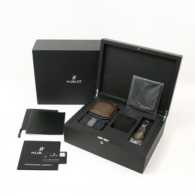 ウブロ ビッグバン 411.CI.0500.VR.BER20 メンズ 中古