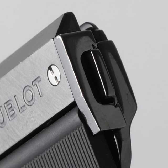 ウブロ クラシックフュージョン 525.CM.0170.LR メンズ 中古