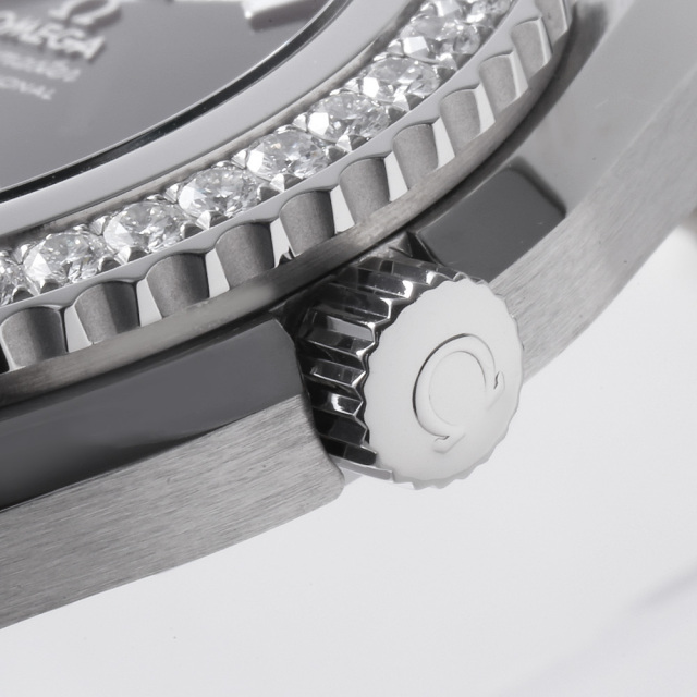 222.18.46.20.01.001 ブラック OMEGA（オメガ）シーマスター  