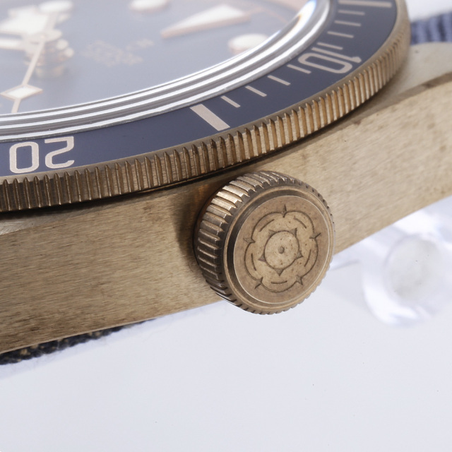 79250BB ブルー TUDOR（チューダー）ブラックベイ ブロンズ 中古