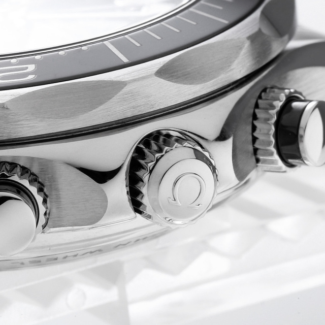 212.30.42.50.01.001 ブラック OMEGA（オメガ）シーマスター ダイバー  