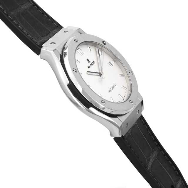 ウブロ クラシックフュージョン 511.NX.2611.LR メンズ 中古
