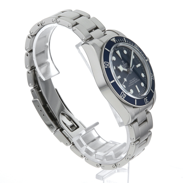 チューダー ブラックベイ 79030B メンズ 中古