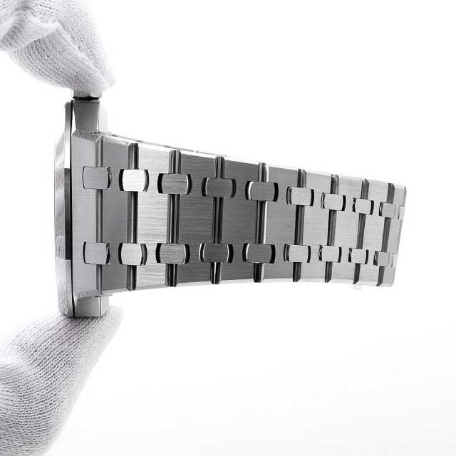 オーデマピゲ ロイヤルオーク 15300ST.OO.1220ST.02 メンズ 中古