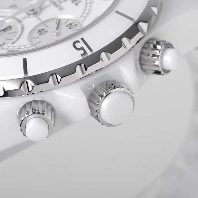 H2009 ホワイト CHANEL（シャネル）J12 クロノグラフ 9Pダイヤ