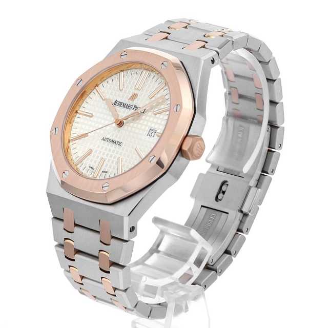 オーデマピゲ ロイヤルオーク 15400SR.OO.1220SR.01 メンズ 中古