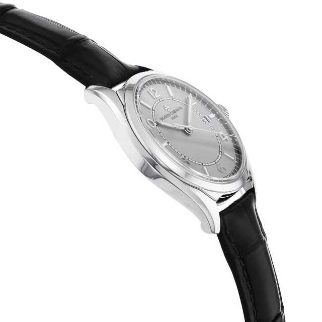 フォレ・ル・パージュとヴァシュロン コンスタンタン 4600E/000A-B442 シルバー VACHERON CONSTANTIN（ヴァシュロン