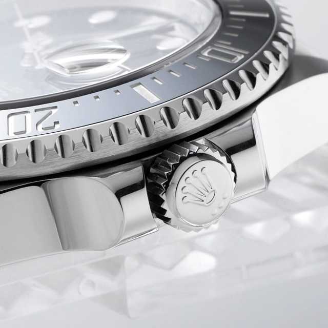 126600 ブラック ROLEX（ロレックス）シードゥエラー クラウン