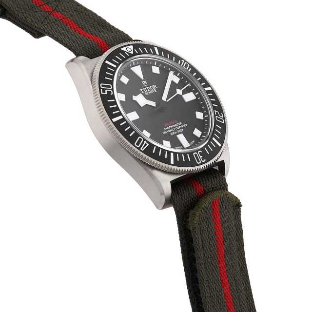 チューダー ペラゴス 25717N メンズ 中古
