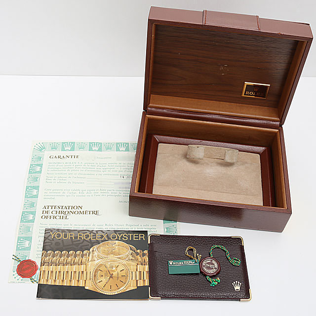 オイスターパーペチュアル デイト 10Pダイヤ 15238G サブ画像４