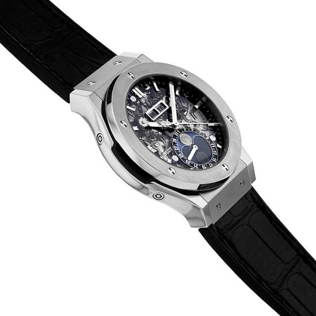 ウブロ クラシックフュージョン 517.NX.0170.LR メンズ 中古
