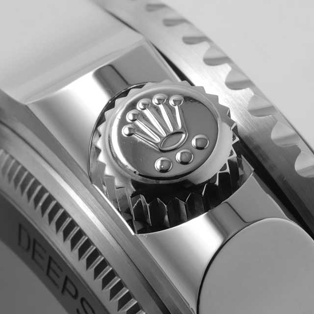 ロレックス シードゥエラー 136660 メンズ 中古