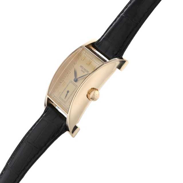 パテックフィリップ  5500J メンズ 中古