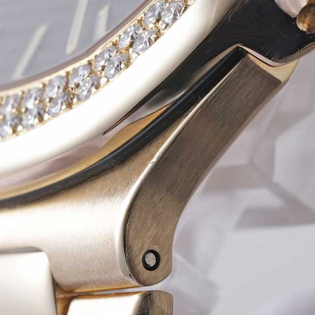 パテックフィリップ ノーチラス 3700/3J メンズ 中古