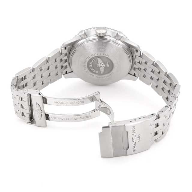 ブライトリング ナビタイマー A232G09NP(A23322) メンズ 中古