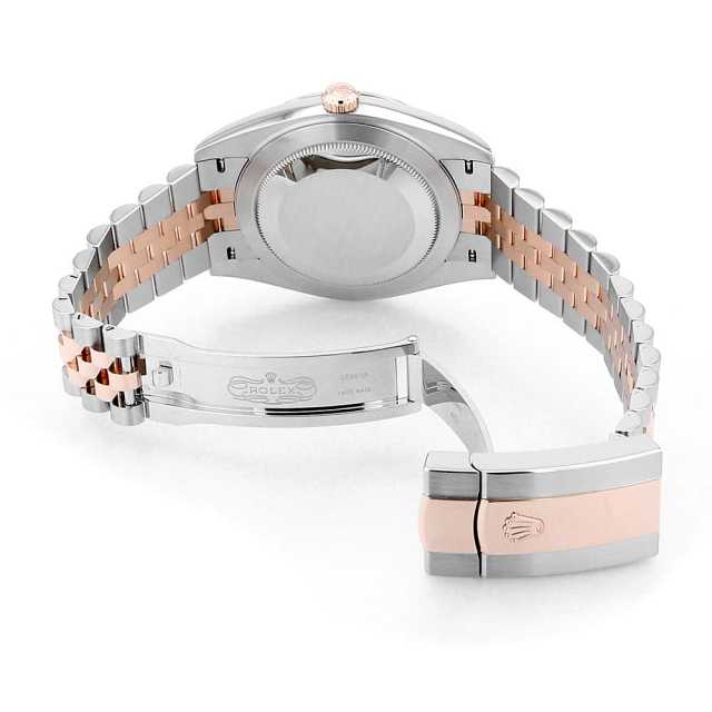 ロレックス デイトジャスト 126331 メンズ 中古