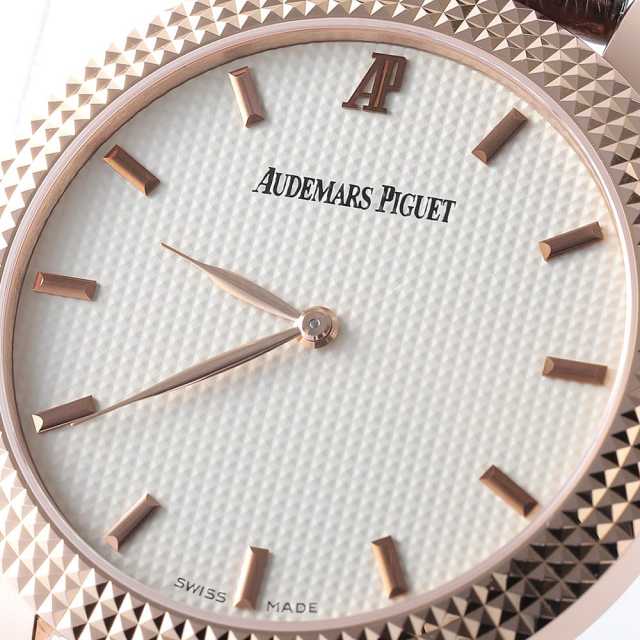 オーデマピゲ  15163OR.GG.A088CR.01 メンズ 中古