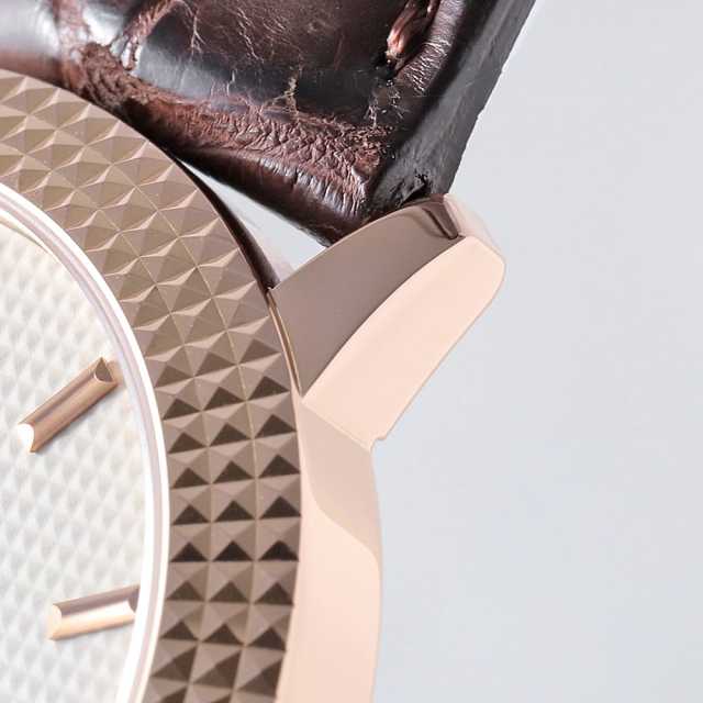 オーデマピゲ  15163OR.GG.A088CR.01 メンズ 中古