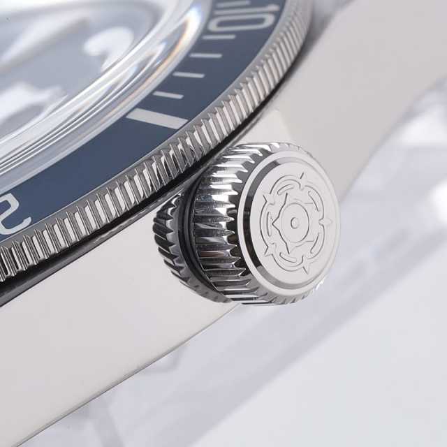 TUDORブラックベイ58.79030B自動巻き、稼働品 新品)TUDOR チューダー ブラックベイ 58 M79030B-0001（商品ID