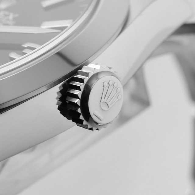 りおみゅー 224270 ブラック ROLEX（ロレックス）エクスプローラー40 中古