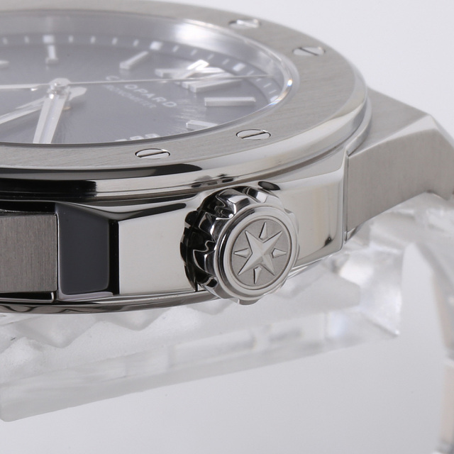 ショパール アルパインイーグル スモール 298601-3001 中古 ボーイズ(ユニセックス)Ω 目立つ傷やダメージなどはなく良い状態です ショパール アルパインイーグル スモール