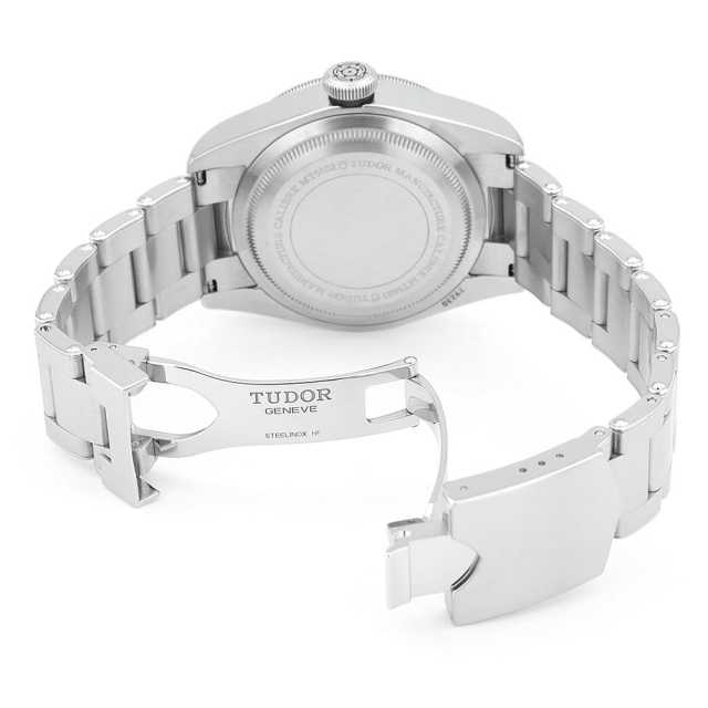 チューダー ブラックベイ 79230B メンズ 中古