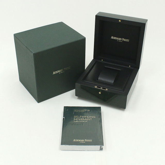 オーデマピゲ ロイヤルオーク 15400ST.OO.1220ST.02 メンズ 中古