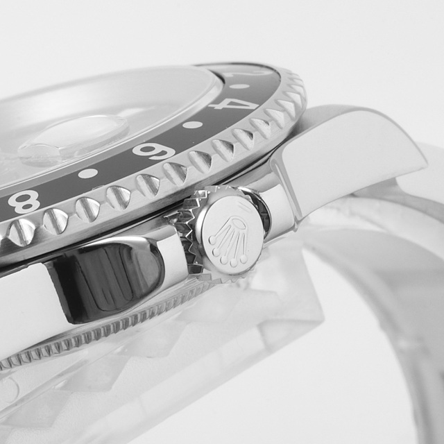 ロレックス GMTマスターII 16710 ブラック D番 中古 メンズΩ 目立つ傷やダメージなどはなく良い状態です ロレックス GMTマスターII