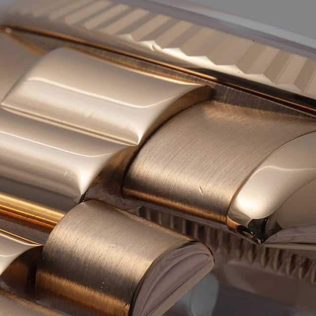 ロレックス デイデイト 118238NA メンズ 中古