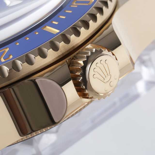 ロレックス シードゥエラー 136668LB メンズ 中古