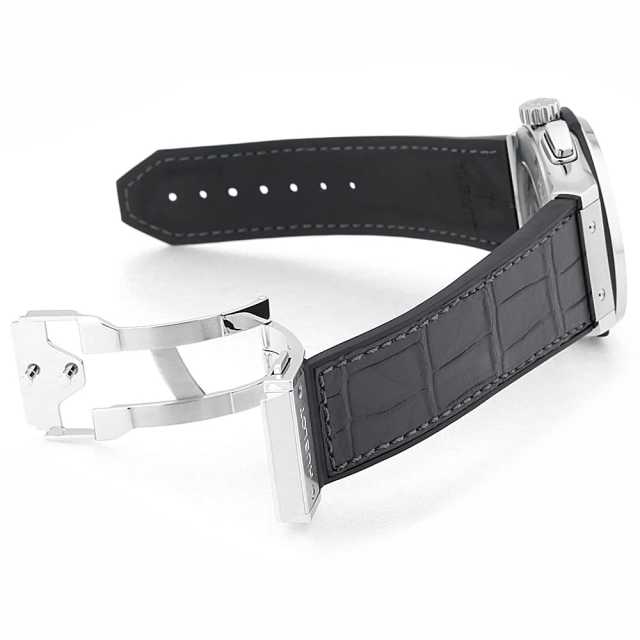 ウブロ クラシックフュージョン 521.NX.7071.LR メンズ 中古