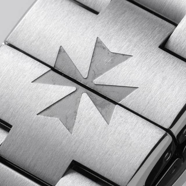 ヴァシュロンコンスタンタン オーヴァーシーズ 4500V/110A-B128 メンズ 中古