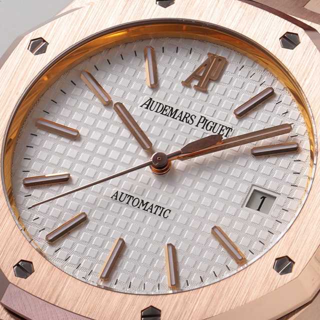 オーデマピゲ ロイヤルオーク 15300OR.OO.D088CR.02 メンズ 中古