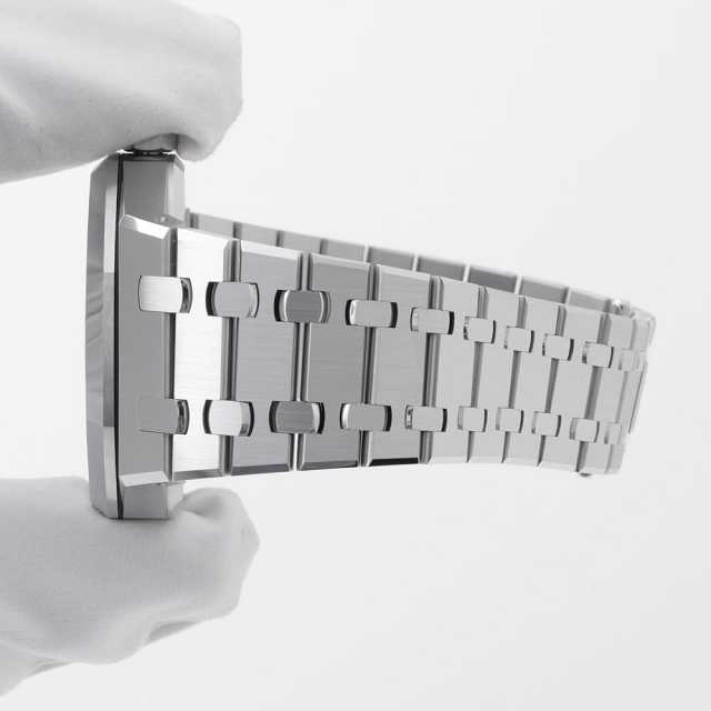 オーデマピゲ ロイヤルオーク 15510ST.OO.1320ST.10 メンズ 中古