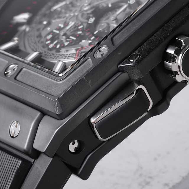 ウブロ スピリットオブビッグバン 601.CI.0173.RX メンズ 中古