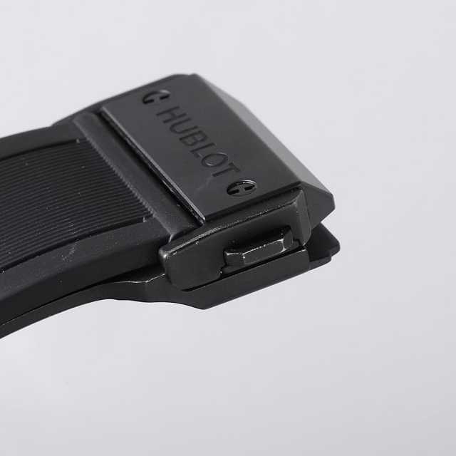 ウブロ スピリットオブビッグバン 601.CI.0173.RX メンズ 中古