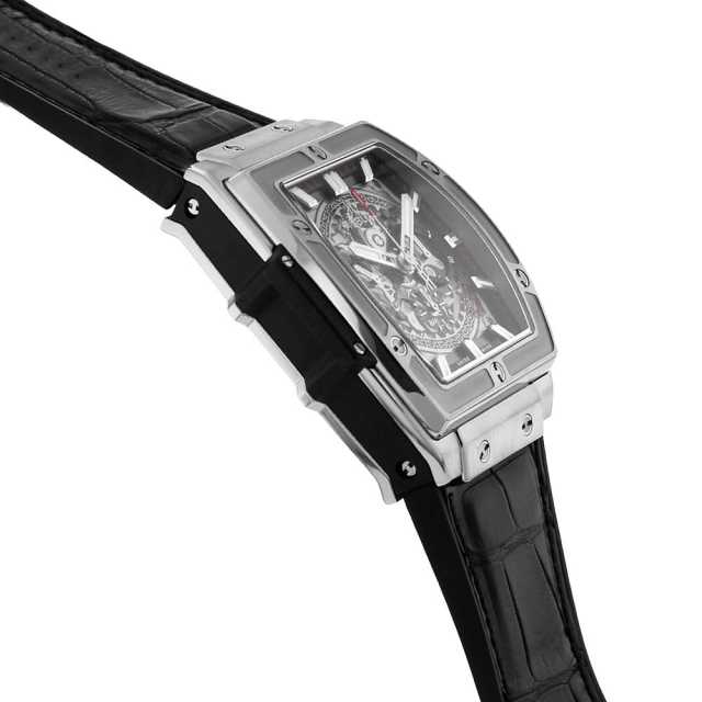 ウブロ スピリットオブビッグバン 601.NX.0173.LR メンズ 中古