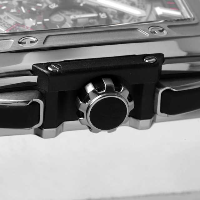 ウブロ スピリットオブビッグバン 601.NX.0173.LR メンズ 中古