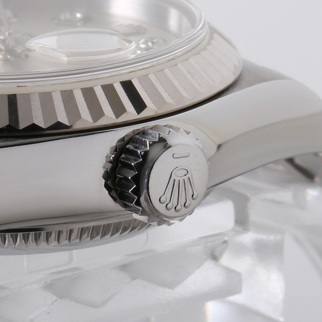 ロレックス デイトジャスト 10Pダイヤ 79174G シルバー Y番 中古 レディースΩ 目立つ傷やダメージなどはなく良い状態です ロレックス デイトジャスト 10Pダイヤ 79174G ダメージ有