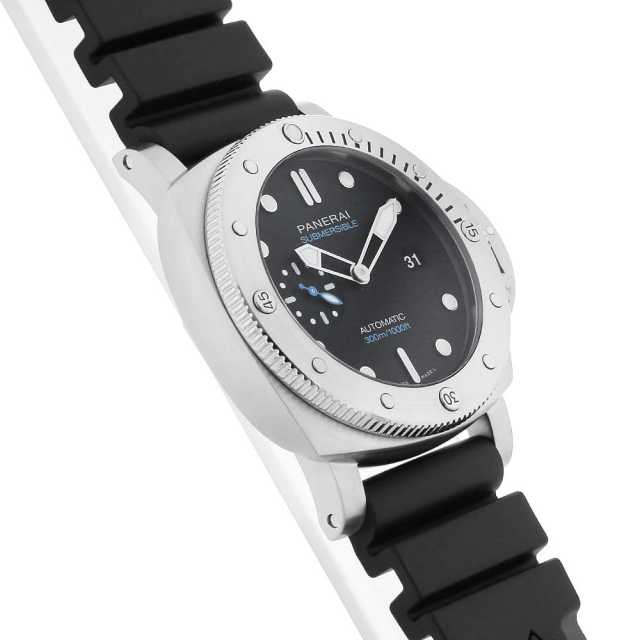 パネライ ルミノールサブマーシブル PAM01229 メンズ 中古