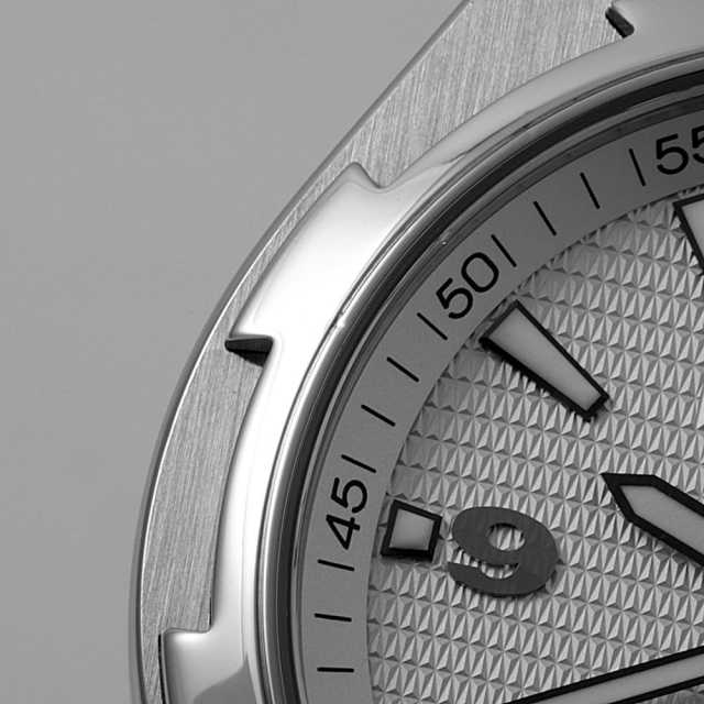 ヴァシュロンコンスタンタン オーヴァーシーズ 47040/B01A-9093 メンズ 中古