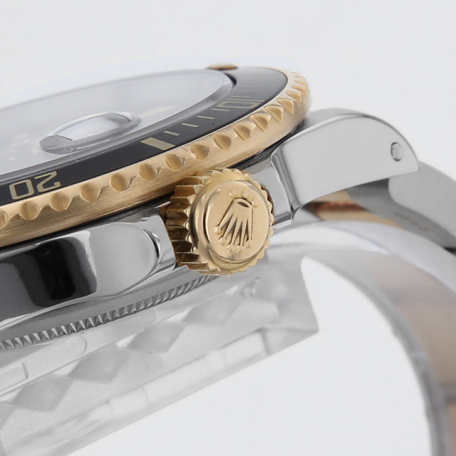 16803 フジツボ/ブラック ROLEX（ロレックス） サブマリーナ デイト