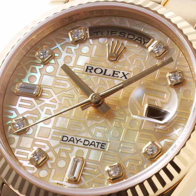 ロレックス デイデイト 118238NCA メンズ 中古