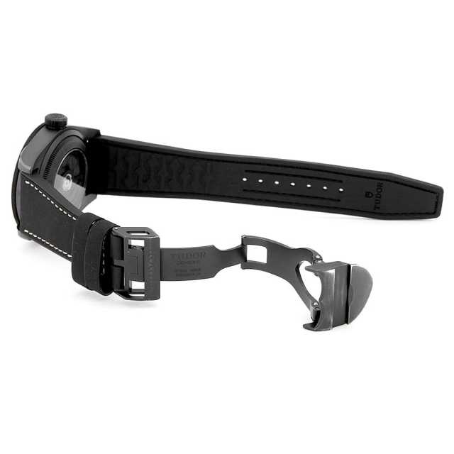 チューダー ブラックベイ 79210CNU メンズ 中古