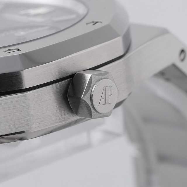 オーデマピゲ ロイヤルオーク 26120ST.OO.1220ST.03 メンズ 中古