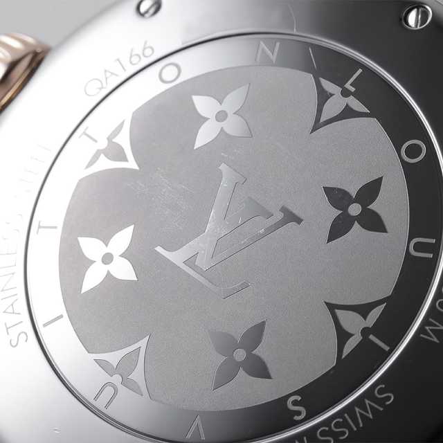 QA166Z ホワイト LOUIS VUITTON（ルイヴィトン）タンブール ストリート